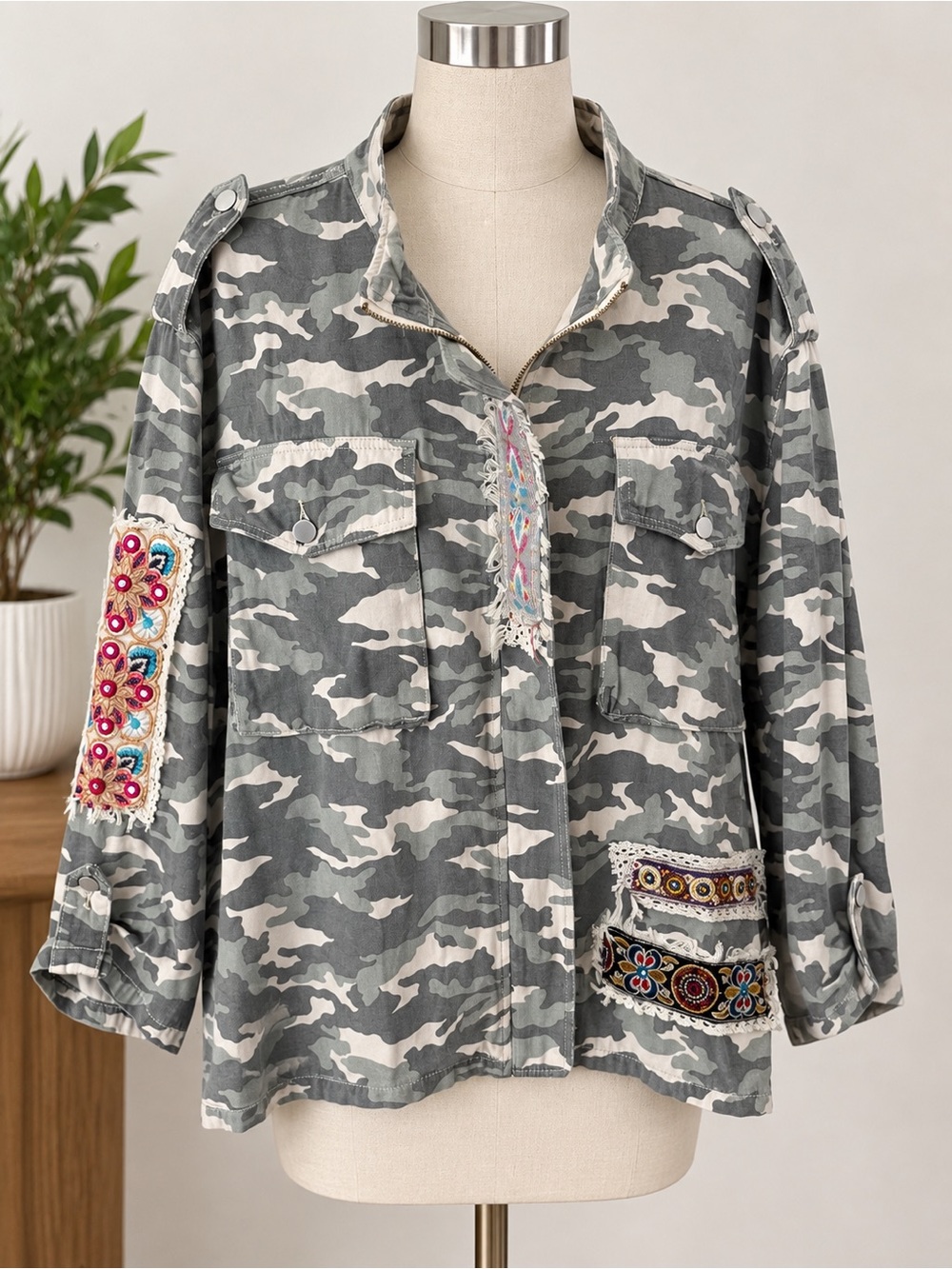(L) Pol anthropology camo utility jacket
